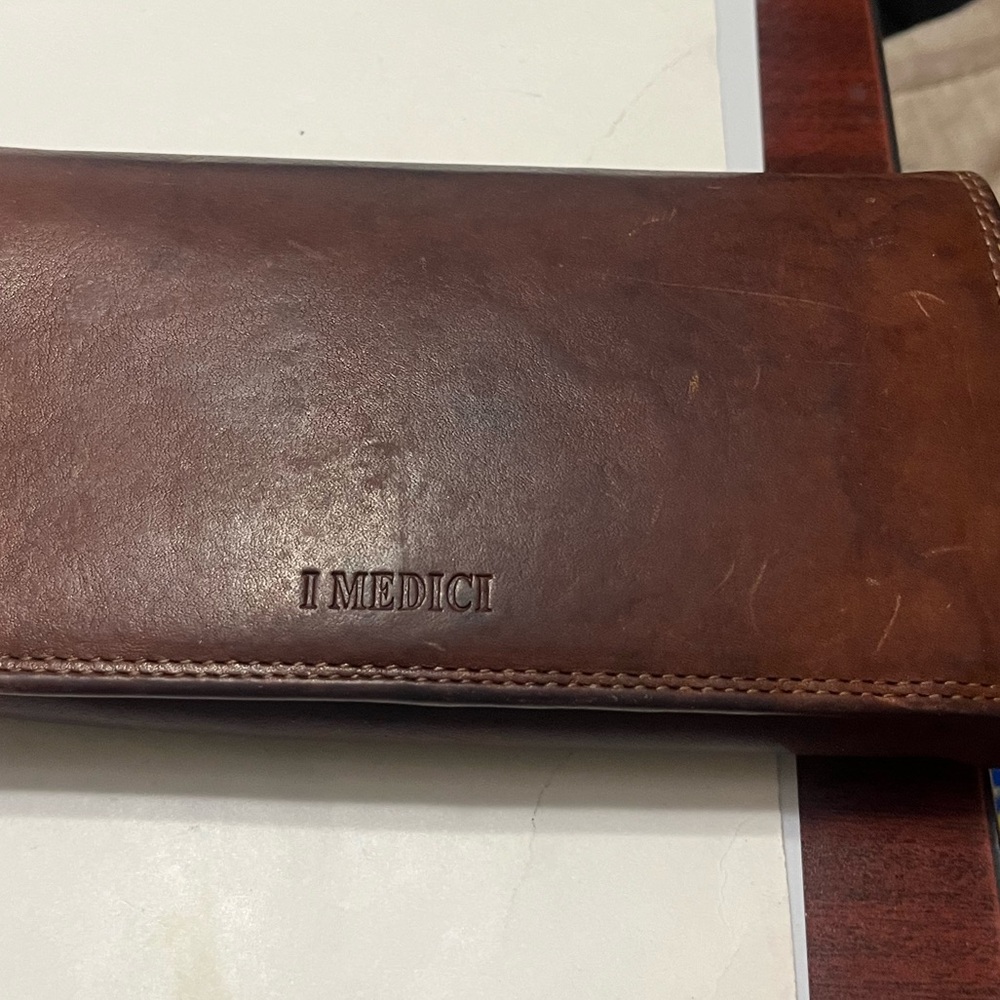 I MEDICI GENUINE LEATHER WALLET
